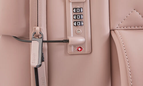 Slot
