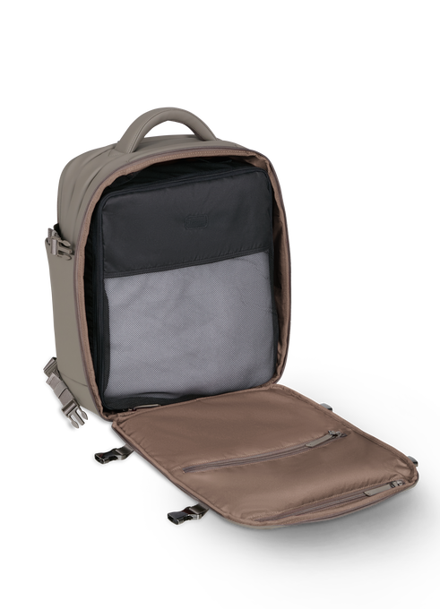 Lost In Berlin Travel Backpack 17"