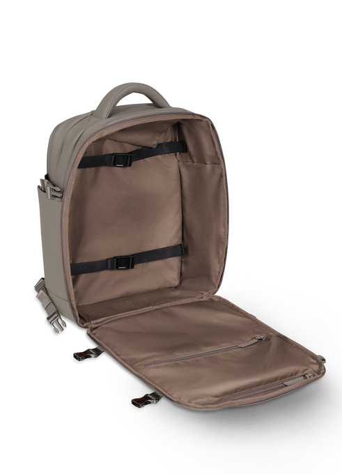 Lost In Berlin Travel Backpack 17"
